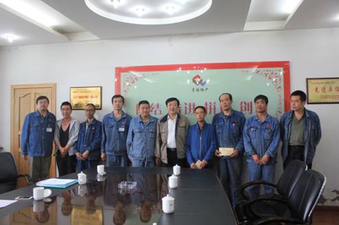 青海物產(chǎn)集團(tuán)黨委開展慶祝建黨95周年，走訪慰問